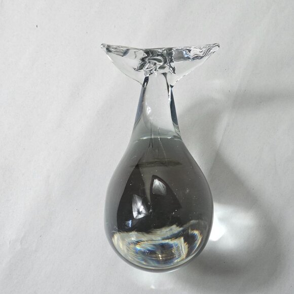 Whale Tail Clear Sculpture Figurine By Spectrum Crystal Indented Eyes Beautiful - Picture 3 of 9